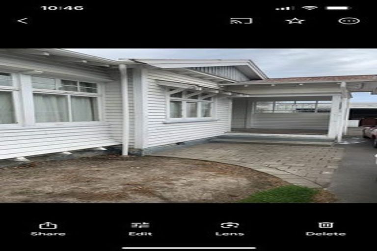 Photo of property in 37 Lyndon Street, Riccarton, Christchurch, 8041