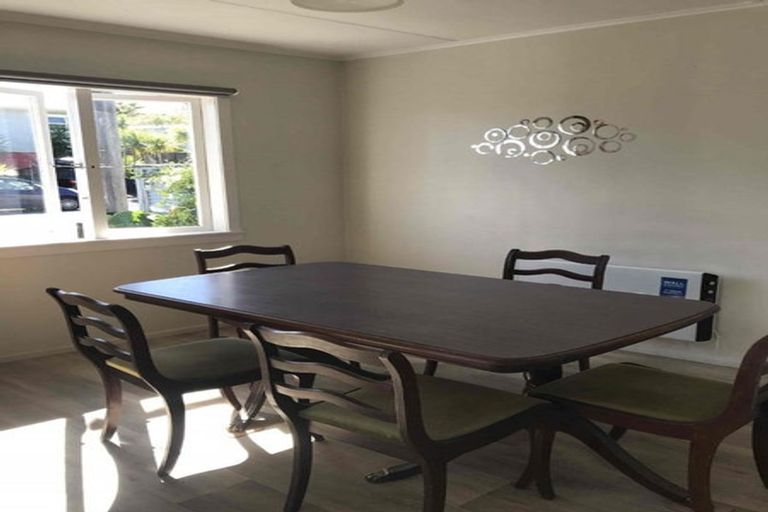 Photo of property in 33 Essex Street, Vogeltown, New Plymouth, 4310