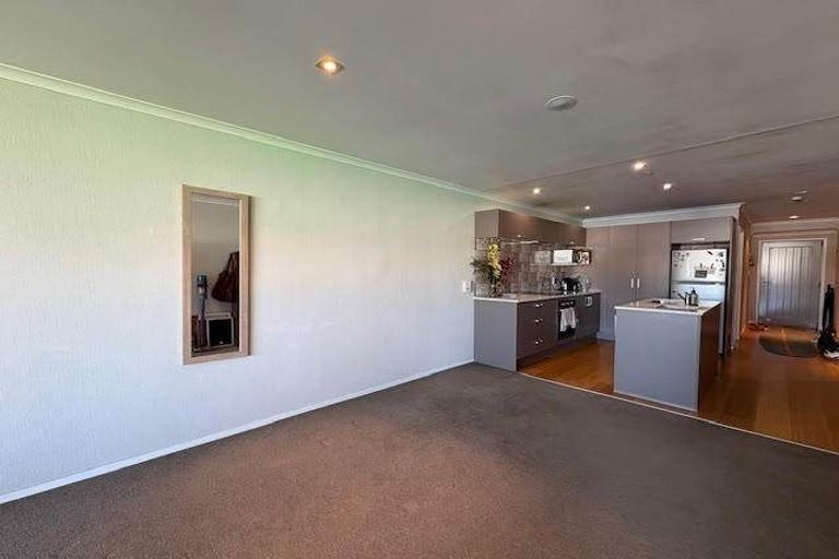 Photo of property in 203/277 Maunganui Road, Mount Maunganui, 3116