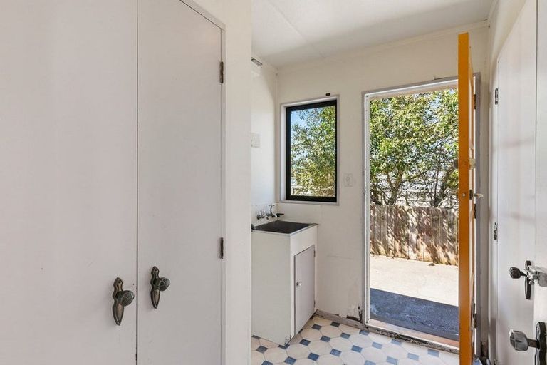 Photo of property in 24b Olive Terrace, Paraparaumu Beach, Paraparaumu, 5032