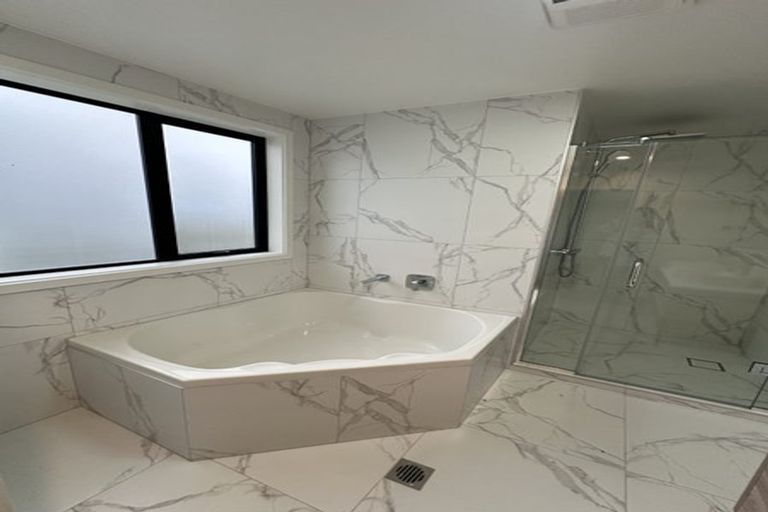 Photo of property in 1 Colenso Place, Otaki Beach, Otaki, 5512