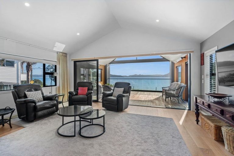 Photo of property in 235 One Tree Point Road, One Tree Point, 0118