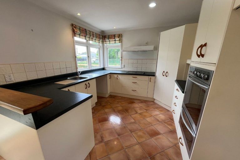 Photo of property in 23 Langston Avenue, Palmerston North, 4414