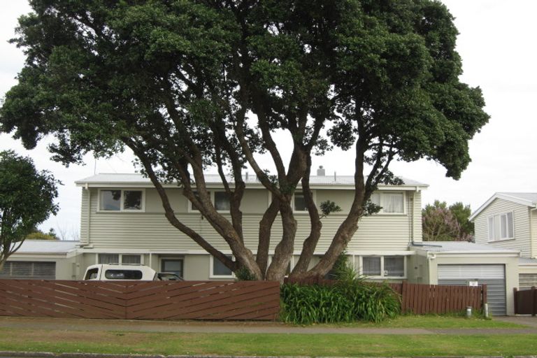 Photo of property in 35-45 Cook Street, Marfell, New Plymouth, 4310