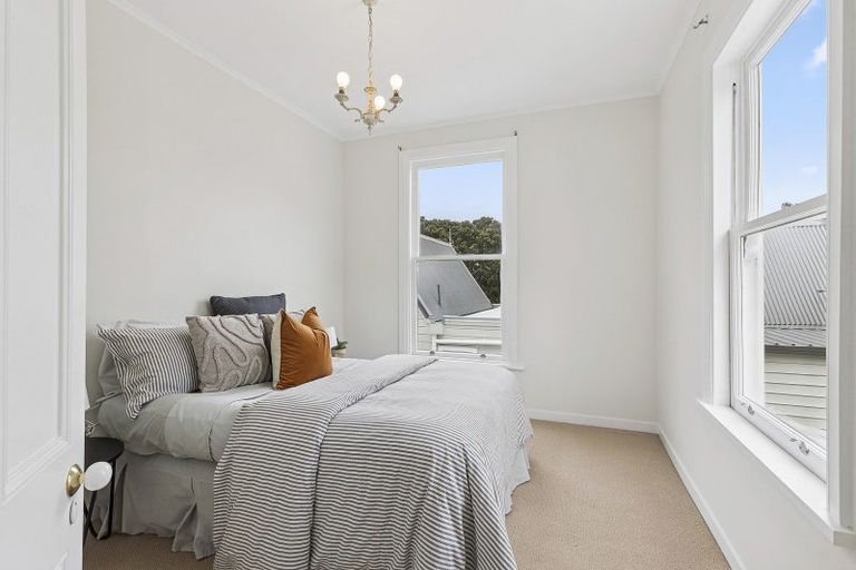 Photo of property in 7 Cottleville Terrace, Thorndon, Wellington, 6011