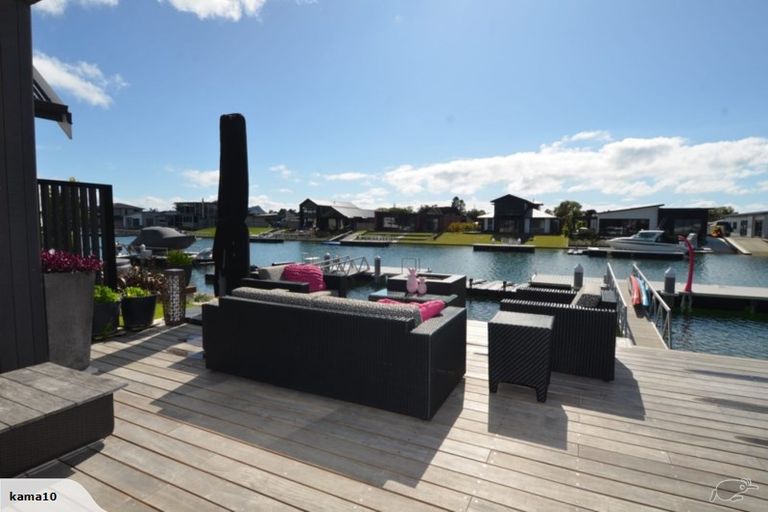 Photo of property in 588 Waterways Parade, Pauanui, Hikuai, 3579