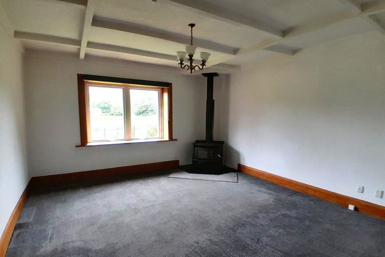 Photo of property in 132 Waihou Road, Levin, 5571