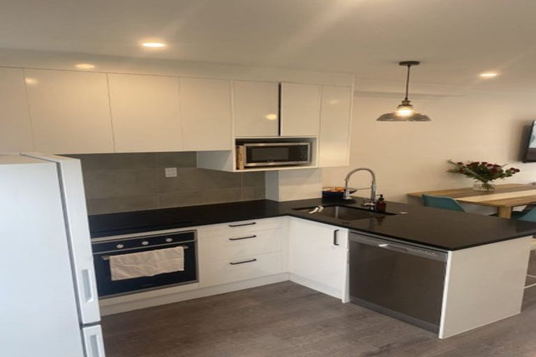 Photo of property in 6/8 Arney Road, Ranui, Auckland, 0612