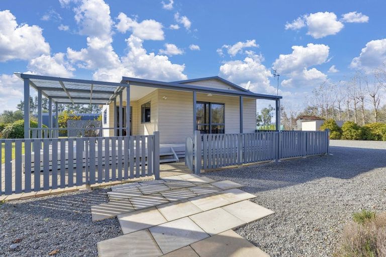 Photo of property in 327 Georges Road, Glasnevin, Amberley, 7482