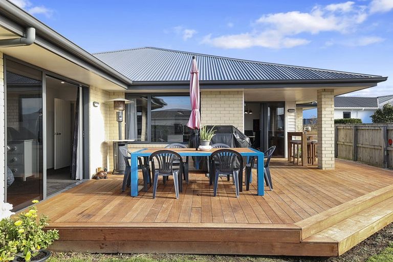 Photo of property in 4 Ellesmere Avenue, Bell Block, New Plymouth, 4312