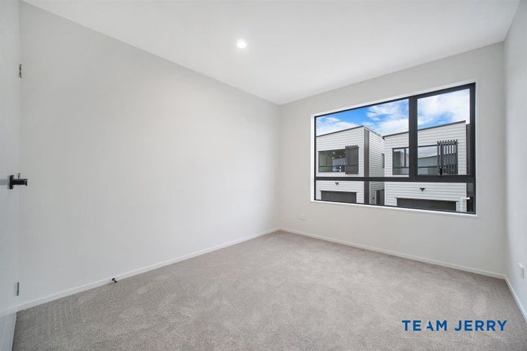 Photo of property in 29d Dellwood Avenue, Henderson, Auckland, 0612