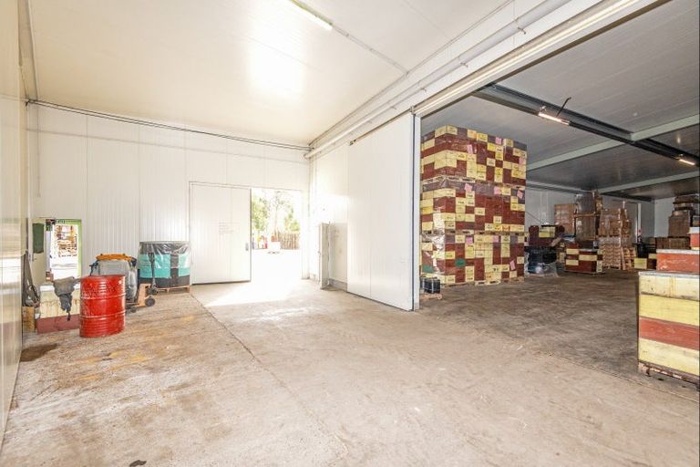 Photo of property in 22 Rowes Road, Hunterville, 4785