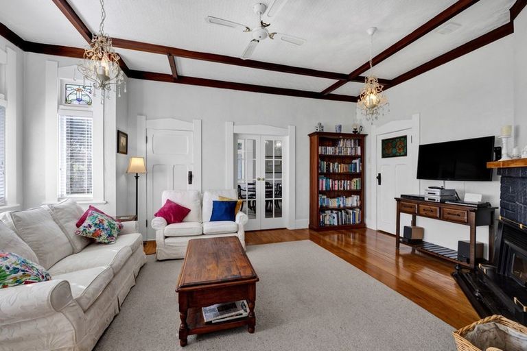 Photo of property in 54 Pembroke Road, Stratford, 4332