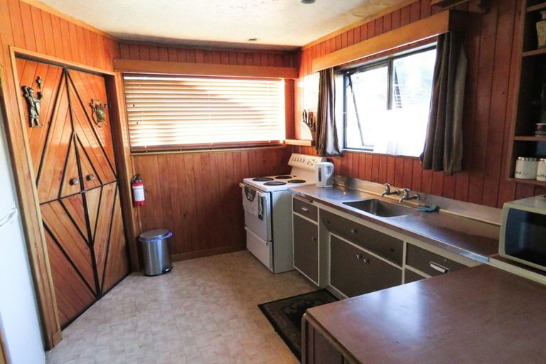 Photo of property in 32- 34 Coal Street, Reefton, 7830