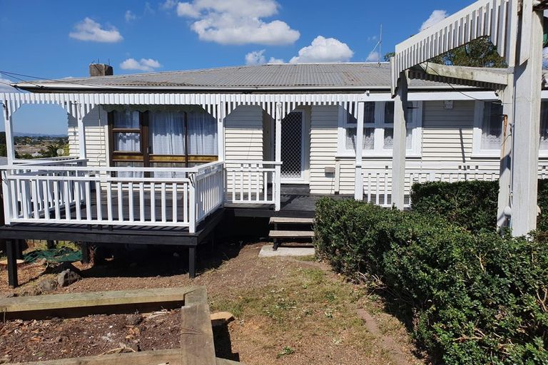 Photo of property in 71 Holmes Road, Manurewa, Auckland, 2102