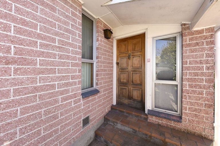 Photo of property in 6 Adrian Place, Shirley, Christchurch, 8061