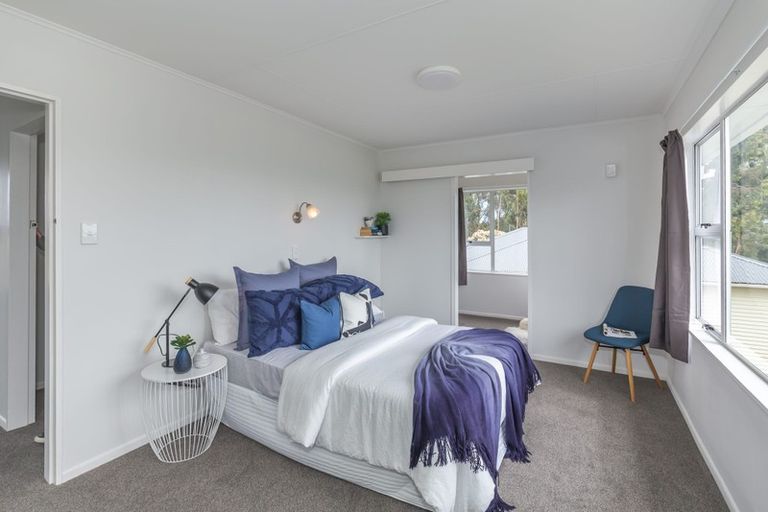 Photo of property in 80 Tararua Road, Levin, 5571