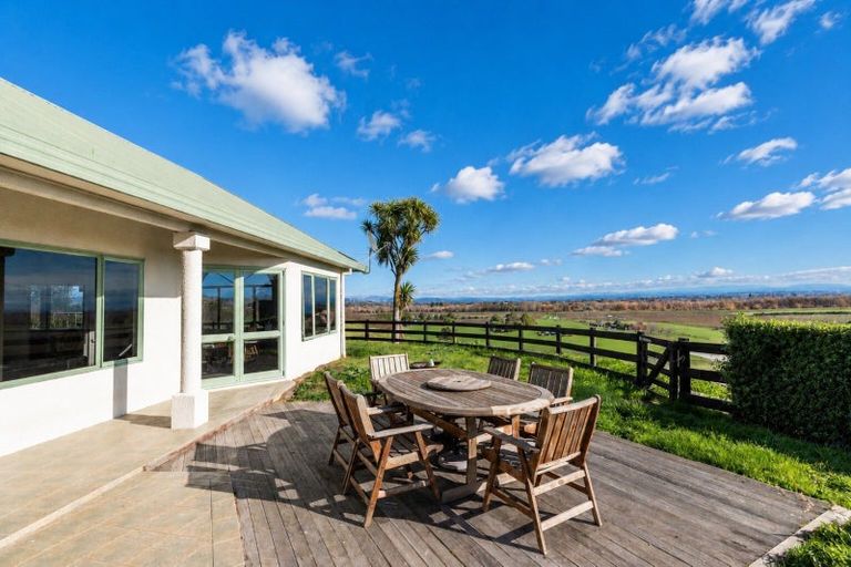 Photo of property in 395 Tuki Tuki Road, Haumoana, Hastings, 4180