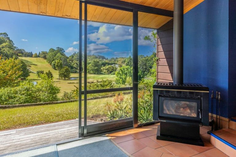 Photo of property in 24 Access Heights, Kerikeri, 0230