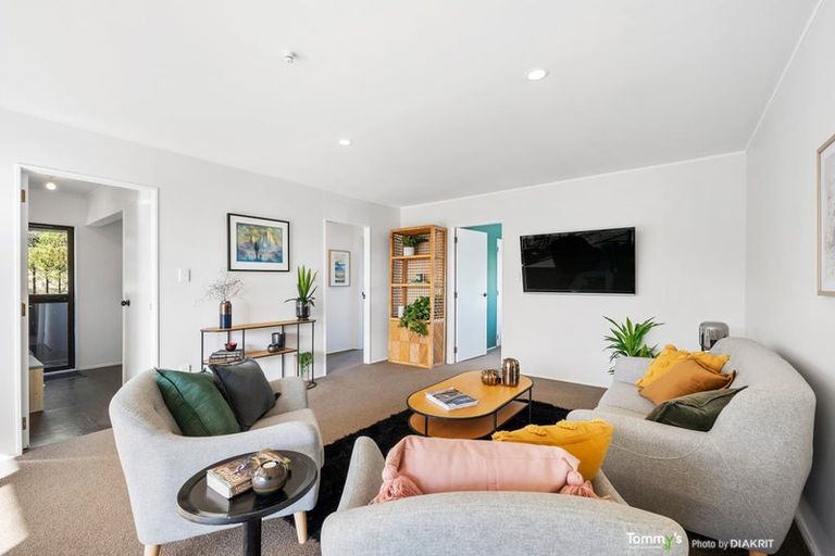 Photo of property in 132f4 Ironside Road, Johnsonville, Wellington, 6037