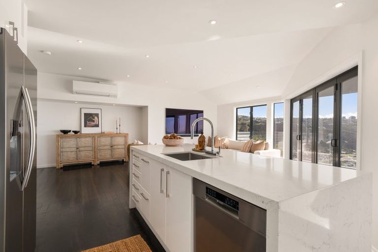 Photo of property in 82 Scarborough Road, Scarborough, Christchurch, 8081