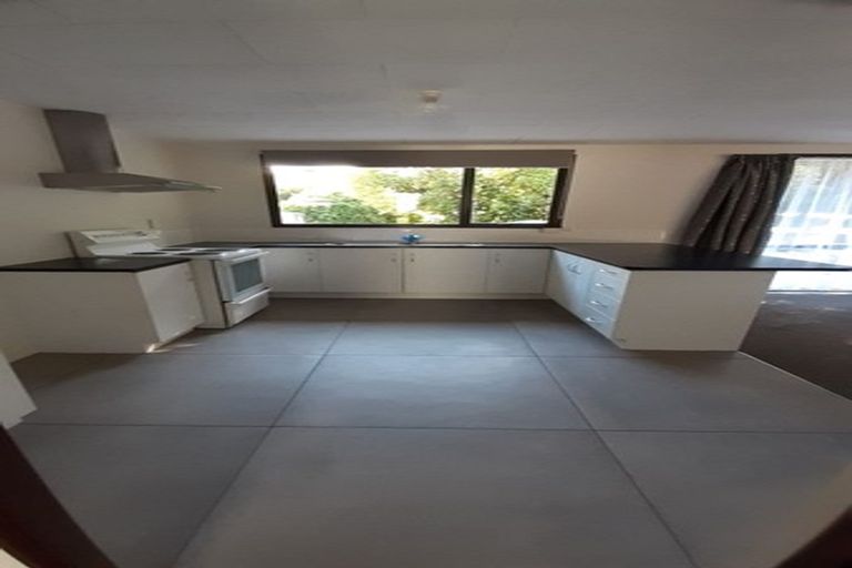 Photo of property in 1/161 Glendhu Road, Bayview, Auckland, 0629