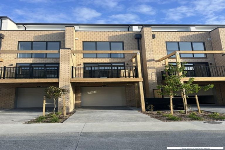 Photo of property in 81 Settlers Avenue, Hobsonville, Auckland, 0618