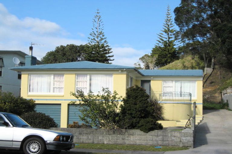 Photo of property in 254 Pohutukawa Avenue, Ohope, 3121