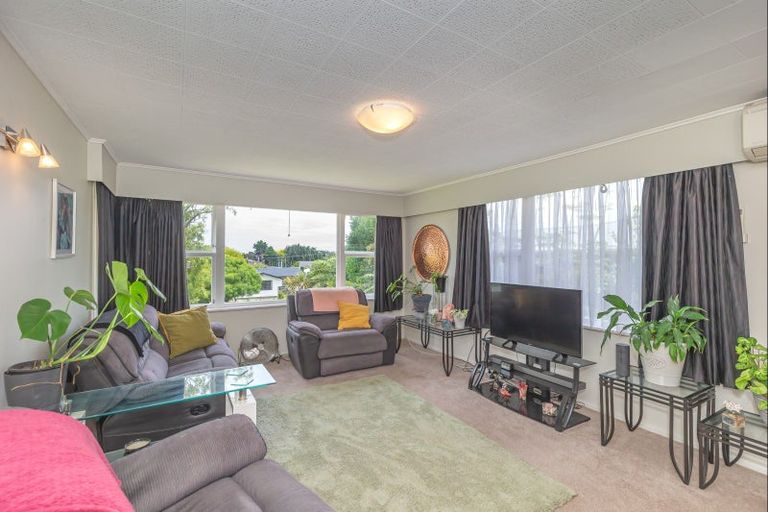 Photo of property in 5 Highbury Drive, Levin, 5510