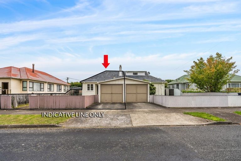 Photo of property in 53 Hewer Crescent, Naenae, Lower Hutt, 5011