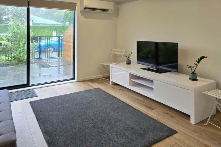 Photo of property in 2c Stokes Avenue, Te Atatu Peninsula, Auckland, 0610