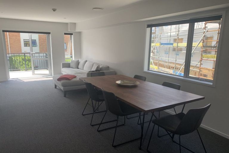 Photo of property in 60 Niu Lane, Te Atatu South, Auckland, 0610