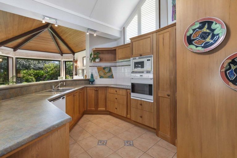 Photo of property in 9 Hinewa Road, Otumoetai, Tauranga, 3110