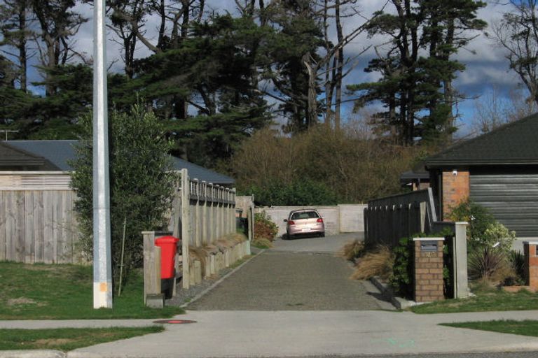 Photo of property in 134 Weggery Drive, Waikanae Beach, Waikanae, 5036