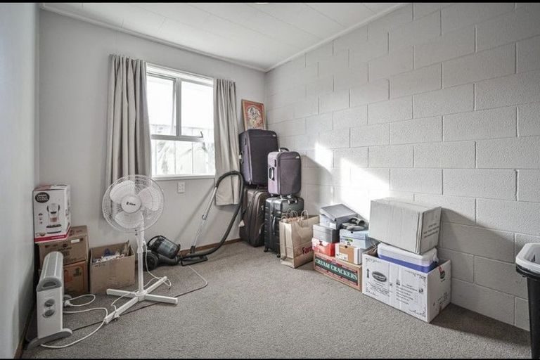 Photo of property in 8a/2 Christie Crescent, Havelock North, 4130