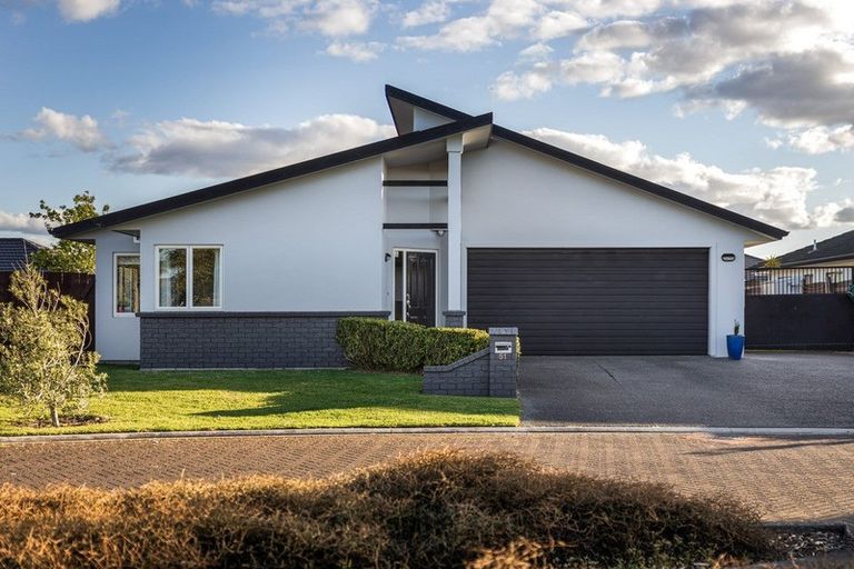 Photo of property in 51 Arabian Drive, Papamoa Beach, Papamoa, 3118