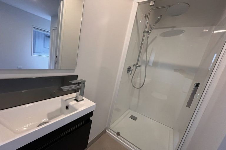 Photo of property in 2/98 Proctor Street, Papanui, Christchurch, 8053