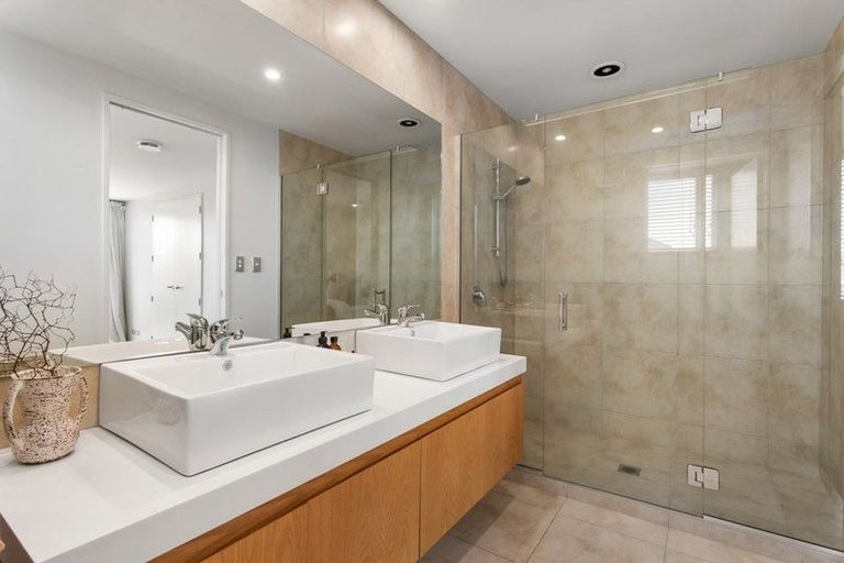 Photo of property in 57 Idris Road, Fendalton, Christchurch, 8052