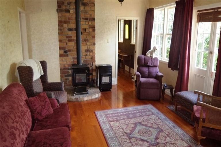 Photo of property in 81 Taikata Road, Te Atatu Peninsula, Auckland, 0610