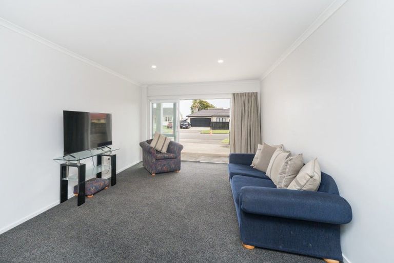 Photo of property in 27 Millar Street, Terrace End, Palmerston North, 4410