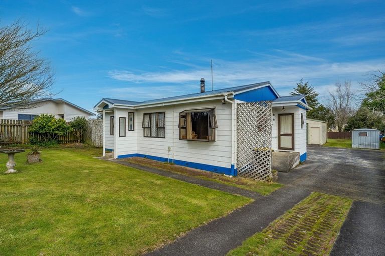 Photo of property in 22 Carrington Crescent, Tokoroa, 3420