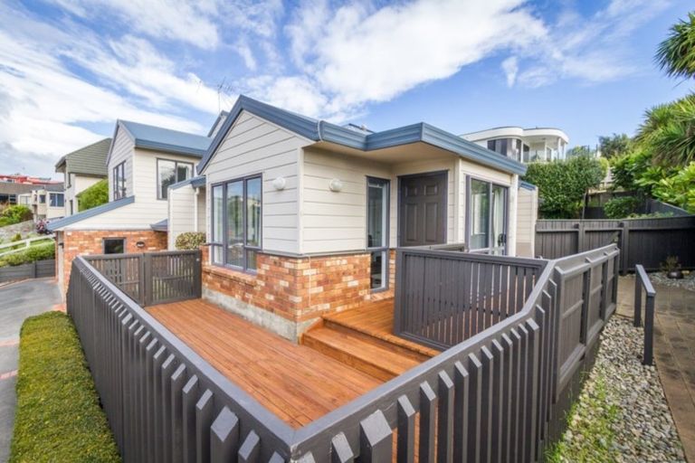 Photo of property in 46 The Masthead, Whitby, Porirua, 5024