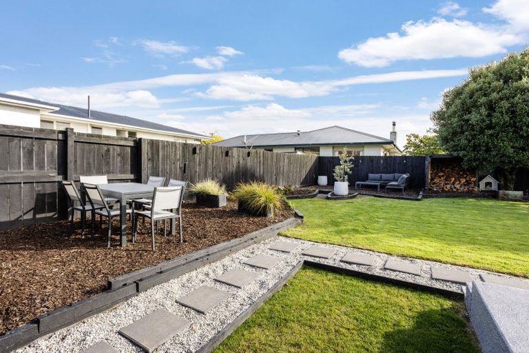 Photo of property in 28 Lanark Street, Mosgiel, 9024