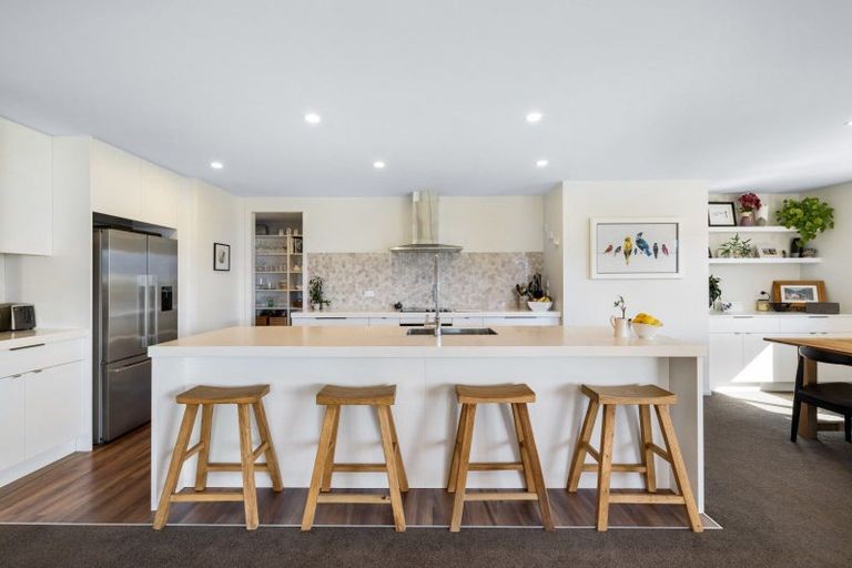 Photo of property in 12 Kereru Crescent, Wanaka, 9305