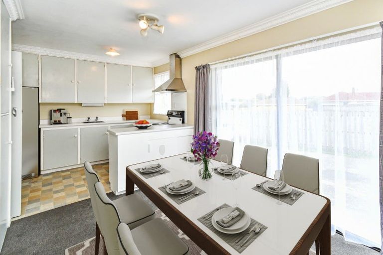 Photo of property in 1/60 Grove Road, Papakura, 2110