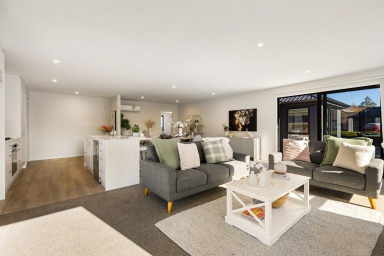 Photo of property in 8 Wallis Drive, Cromwell, 9310