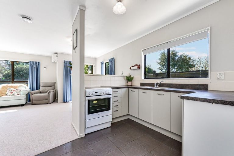 Photo of property in 12 Olwyn Green, Dinsdale, Hamilton, 3204