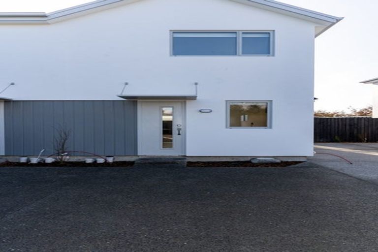 Photo of property in 7/51 Hills Road, Edgeware, Christchurch, 8013