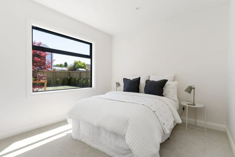 Photo of property in 157 Centaurus Road, Saint Martins, Christchurch, 8022