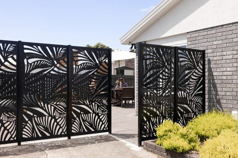 Photo of property in 27 Balmacewen Place, Mount Maunganui, 3116